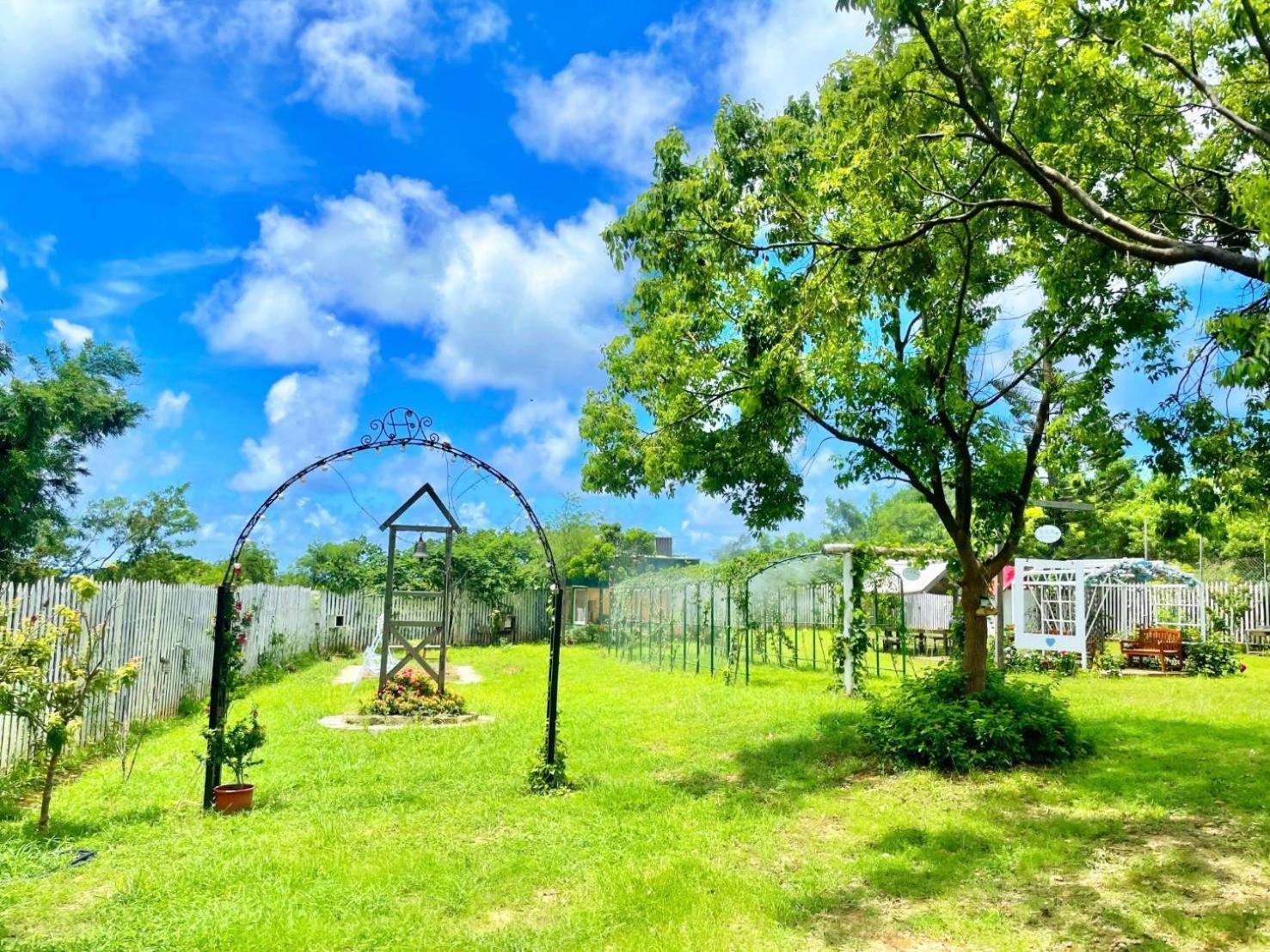 墾丁勿忘我城堡莊園 Heng-ch'un Buitenkant foto