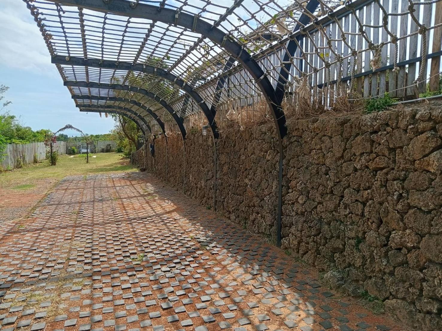 墾丁勿忘我城堡莊園 Heng-ch'un Buitenkant foto